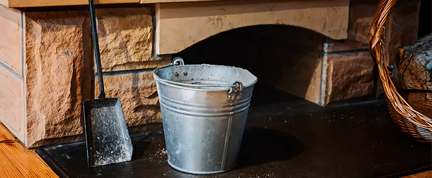 Clean The Fireplace Mantle And Hearth in University Park, Florida